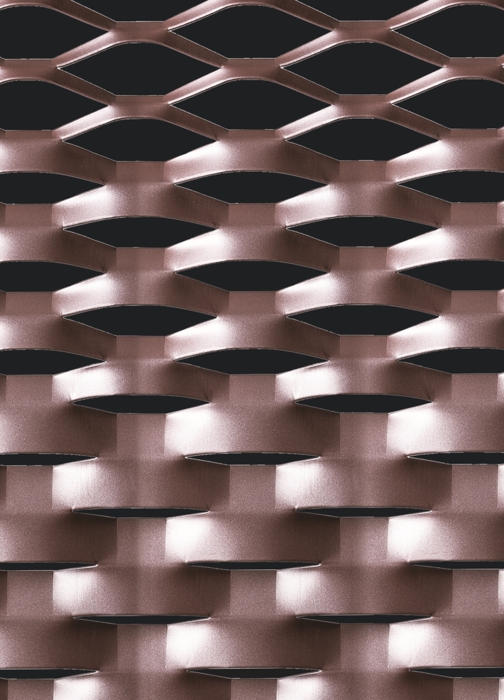 1789967931424